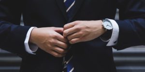 hunters-race-MYbhN8KaaEc-unsplash