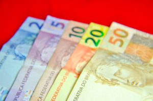 O que foi o Plano Real Entenda a história e sua importância para a economia brasileira