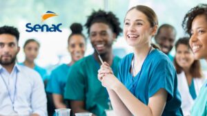 Curso técnico de enfermagem no SENAC de graça